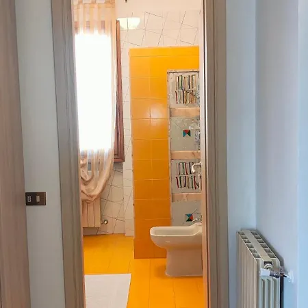 Daire Casa Mario Casa D'ospite *